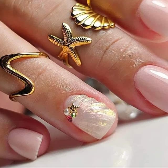 The Luxe Nail Membership at Me Time Nail Studio in Denver, CO